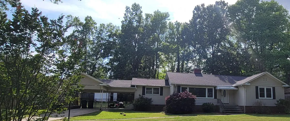 Building Photo - 203 Tremont Dr