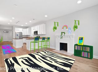 3003 Sidney St, Saint Louis, MO 63104