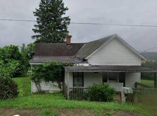 1705 Henderson Ave, Clarksburg, WV 26301