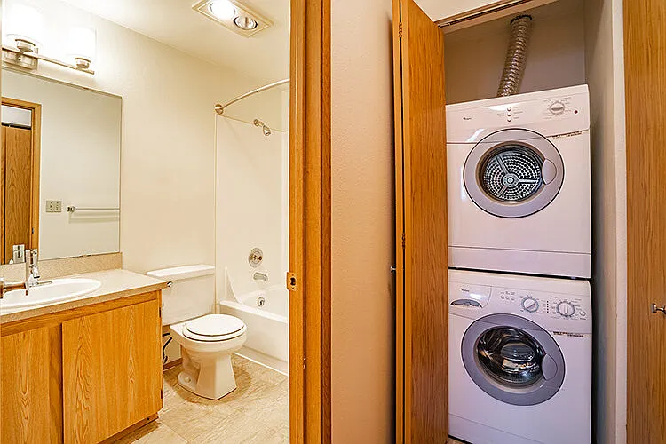 Wallingford Avenue Apartments — Photo 21