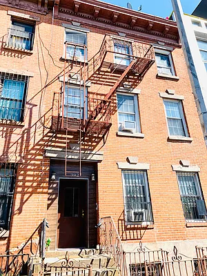 Rented by Blue Egg Realty Corp | media 10