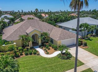 325 Nautica Ct, Indian Harbour Beach, FL 32937