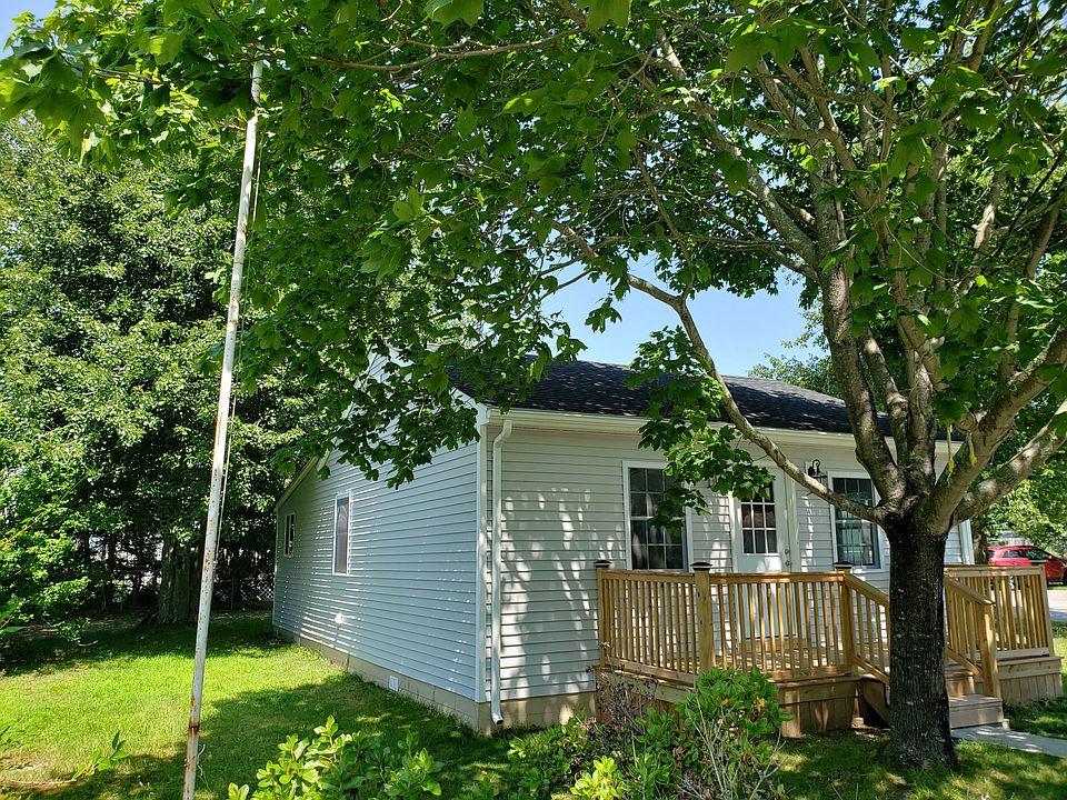 88 Midway Oval, Groton, CT 06340 Zillow