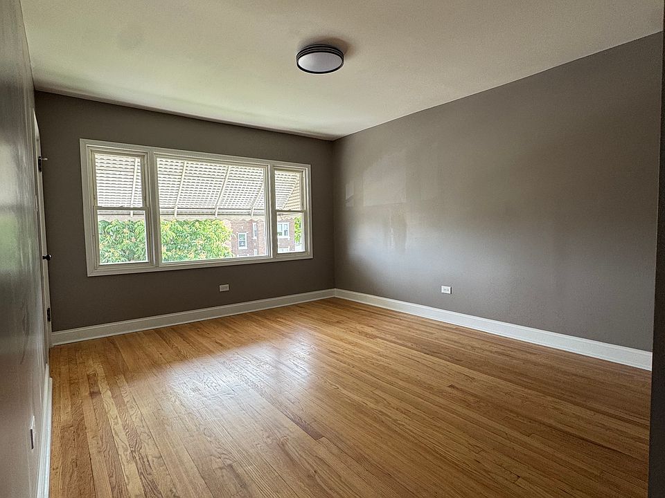 1st image of 2822 N Mulligan Ave APT 2