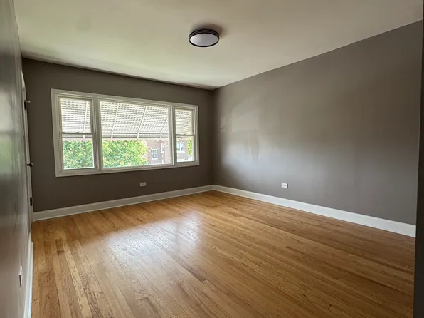 2822 N Mulligan Ave APT 2, Chicago, IL 60634