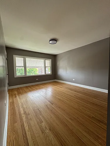 2822 N Mulligan Ave #2 Photo 1