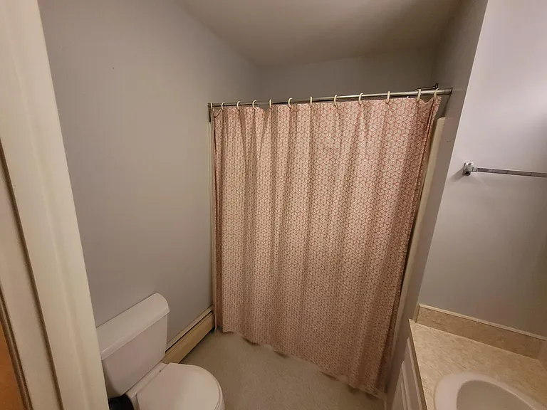 31 Greenhouse Ln #24B — Photo 13