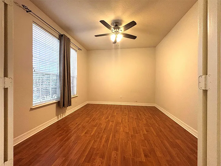 9514 Leaning Tree Ln — Photo 6
