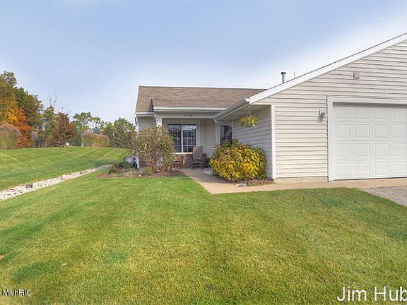 2nd image of 7119 E Cannon Place Dr