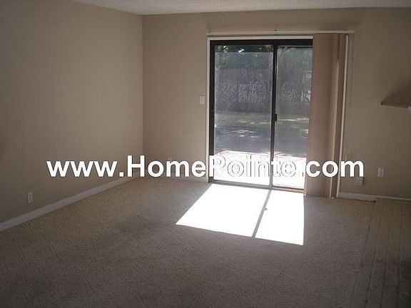 3rd image of 9992 Palm Grove Dr