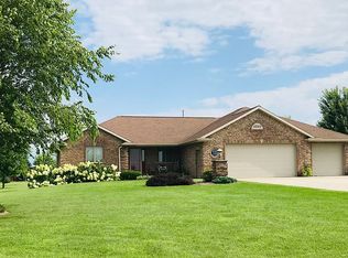 4840 Glenfield Dr, Pulaski, WI 54162