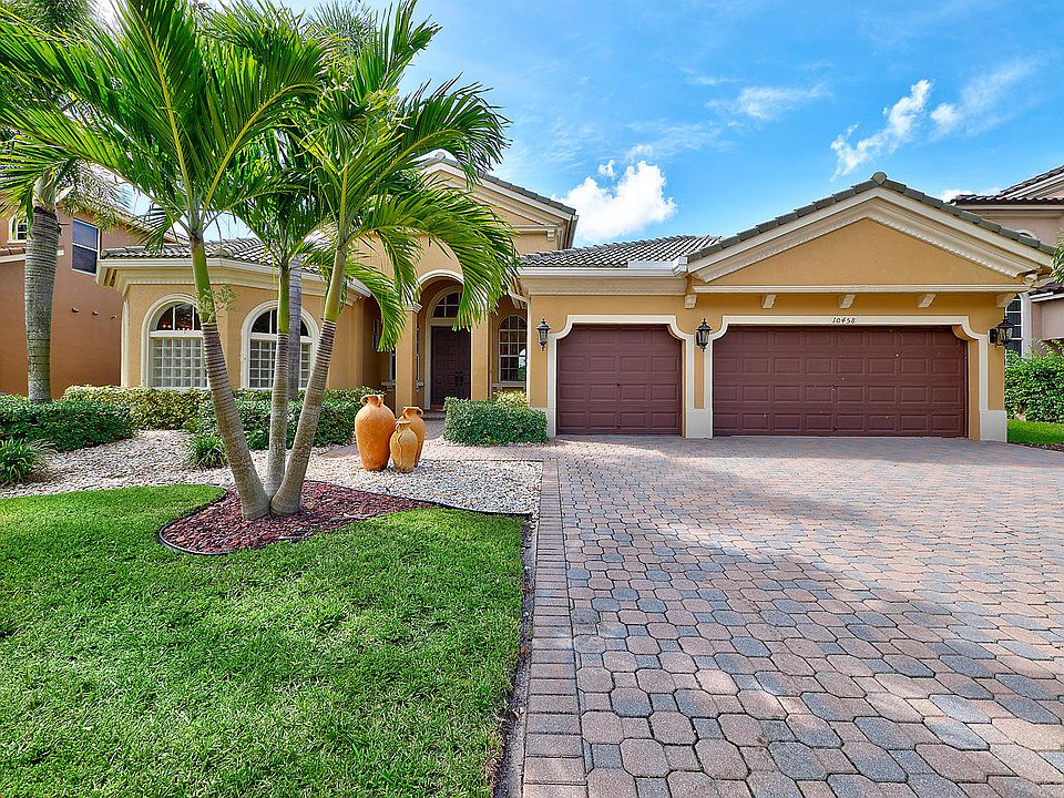 1st image of 10458 Oak Meadow Ln