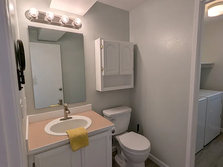 1107 NW Springer Way — Photo 30