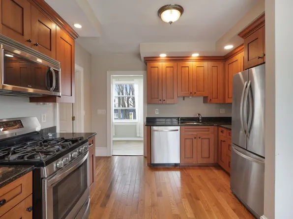 112 Cass Street #A, Portsmouth, NH 03801