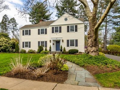 44 Brenway Dr, West Hartford, CT, 06117