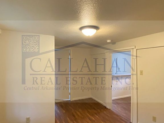 5th image of 700 W 33rd St