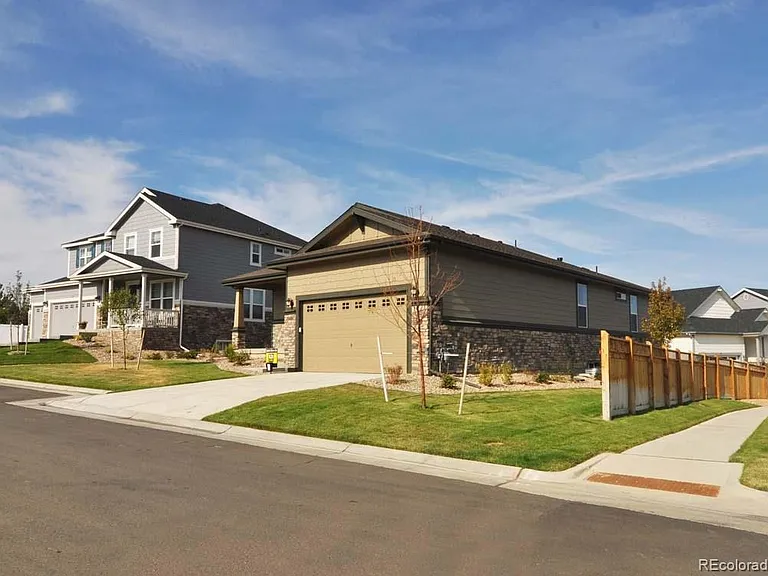 1913 S Cathay Way — Photo 4