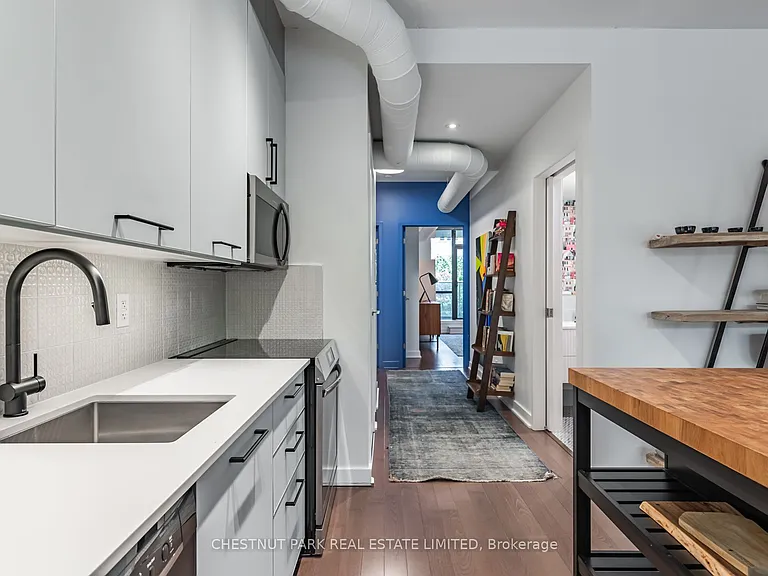 64 Niagara St #221 — Photo 15