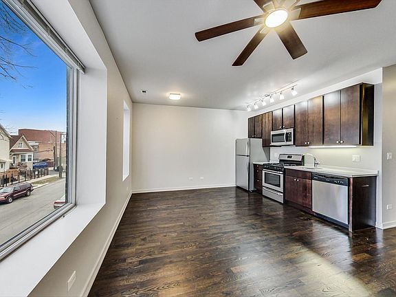 3rd image of 2851 N Drake Ave #2N