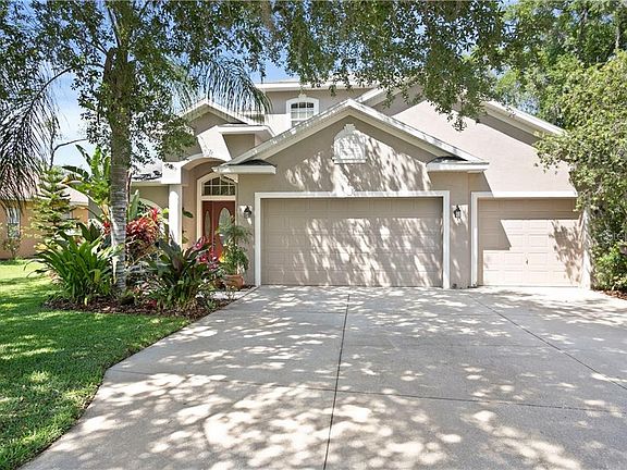 3rd image of 1842 Highland Oaks Blvd