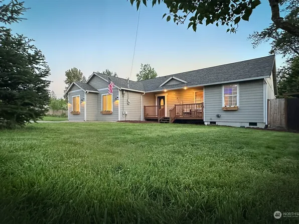 811 NW St Helens Avenue, Chehalis, WA 98532