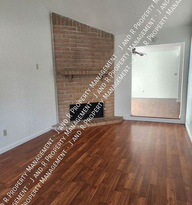 1st image of 9137 Nasreen Dr
