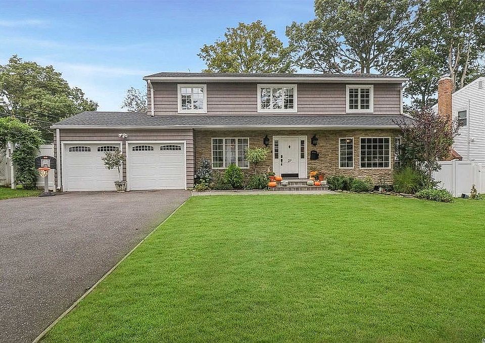 1st image of 27 Frankle Ln