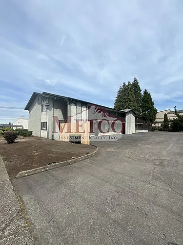 1754 J St Photo 1