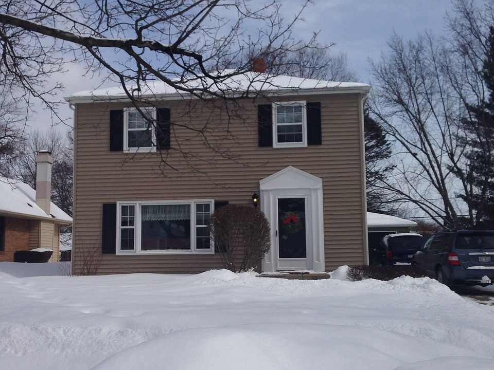 1st image of 1111 Roncevalles Ave