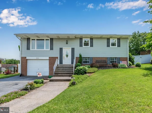 8021 Jefferson St, Hummelstown, PA 17036