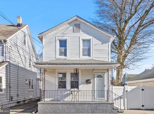 111 Thompson St, Burlington, NJ 08016