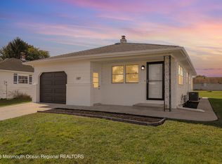 287 Barbados Dr N, Toms River, NJ 08757
