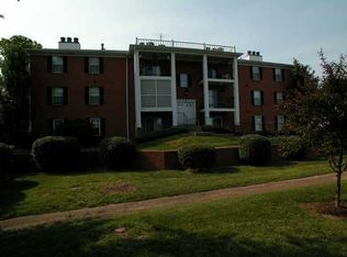 203 Donard Park Ave, Louisville, KY 40218