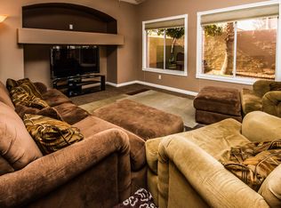 9170 Desert Village Ave, Las Vegas, NV 89147