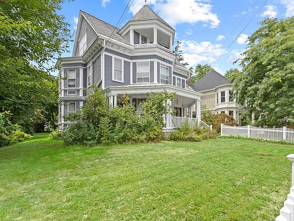 3rd image of 18 Elm Street