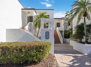 5010 Marsh Field Rd #32, Sarasota, FL 34235
