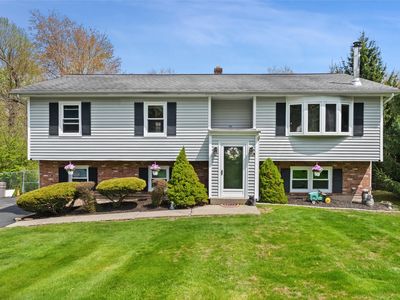 3262 Stony Street, Mohegan Lake, NY, 10547