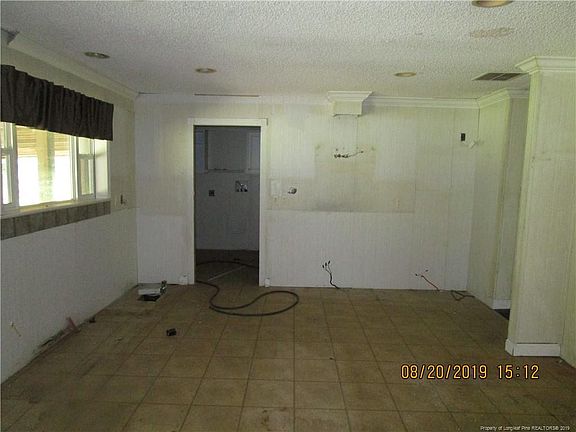 4th image of 2949 Lake Upchurch Dr