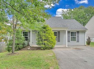 3822 Yellow Mountain Rd SE, Roanoke, VA 24014