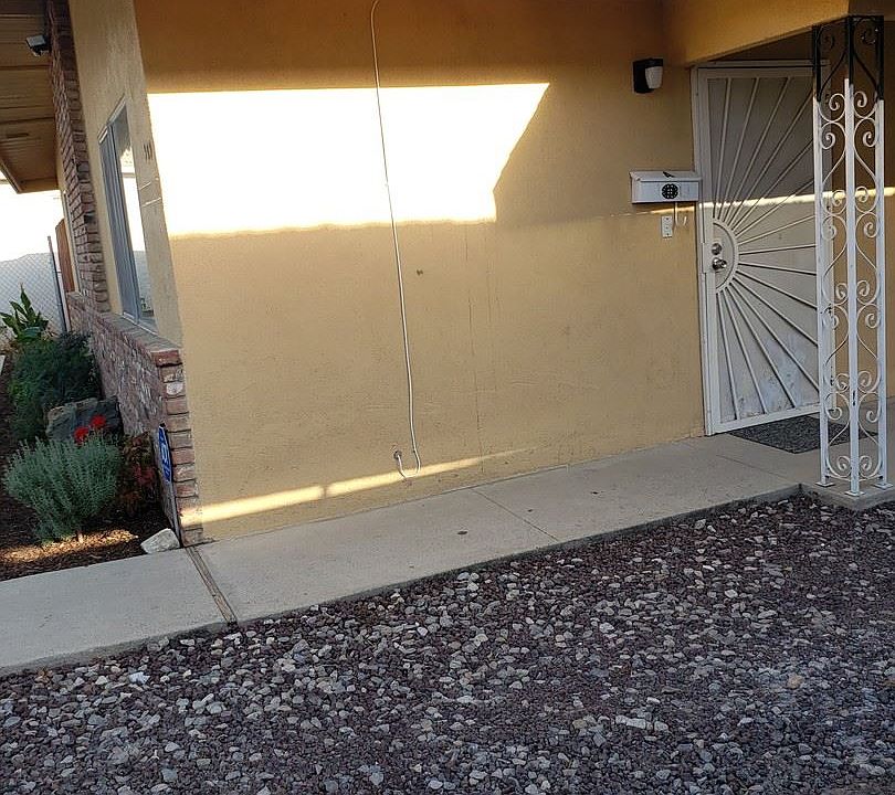 2nd image of 909 El Tejon Ave
