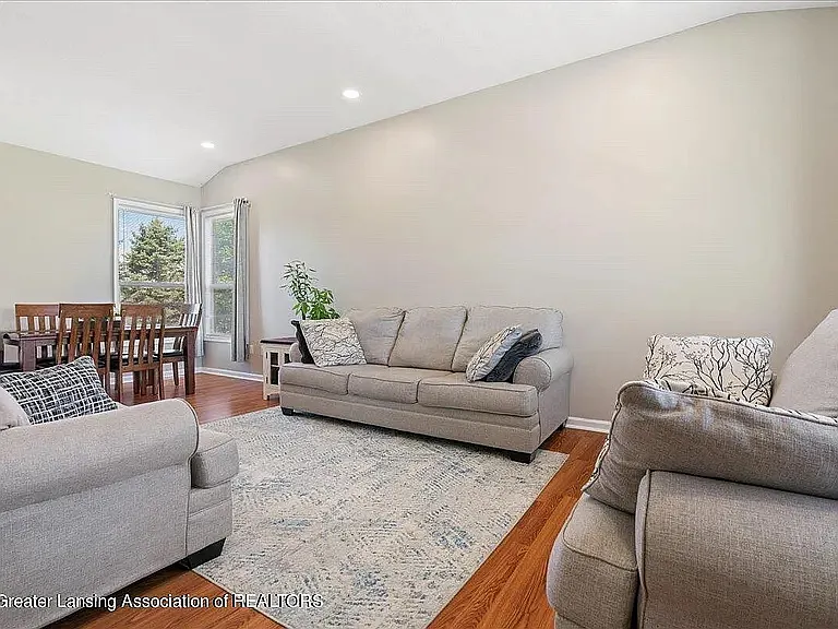 12822 Isle Royale Dr — Photo 6