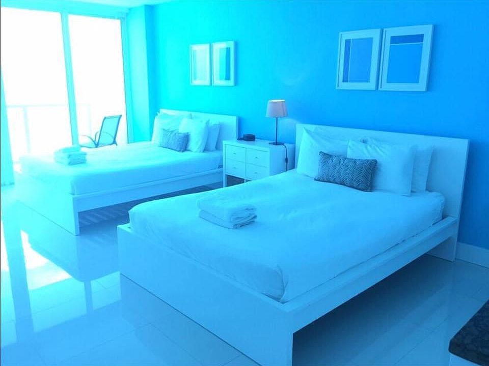 2nd image of 5445 Collins Ave APT 1728