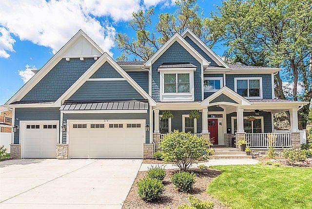 1st image of 39 Oakwood Dr