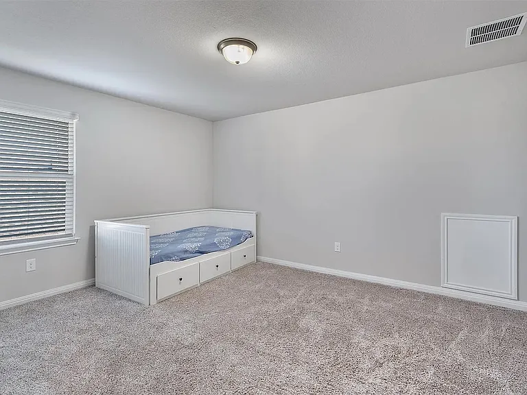 14501 Bryce Ln — Photo 12