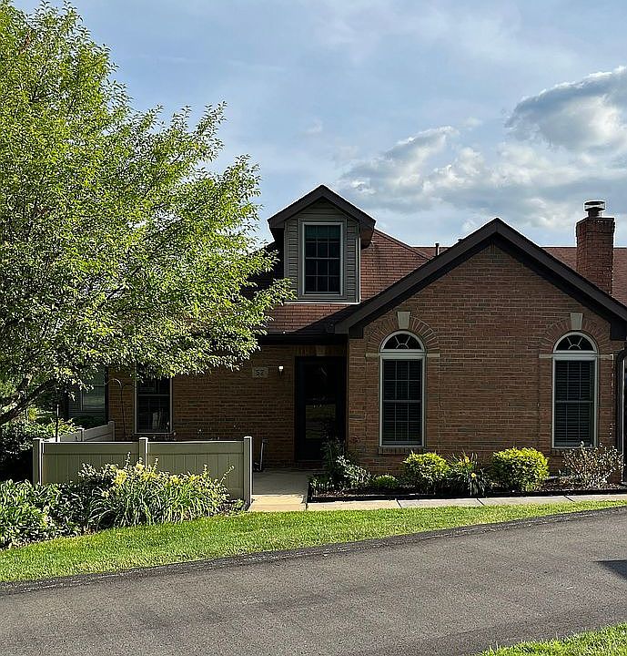 1st image of 52 Ashford Dr