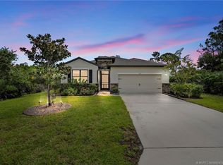 6441 NW Regent St, Port Saint Lucie, FL 34983