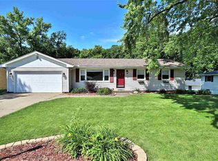 5029 W Mahark Ln, Peoria, IL