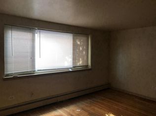 2104 S 17th Ave APT GW, Broadview, IL 60155