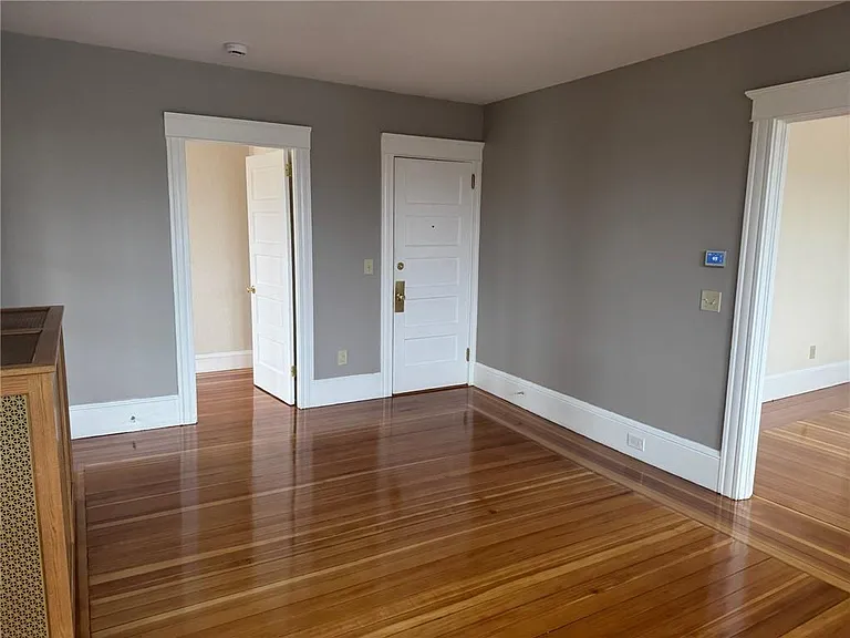 15 Freeborn St #2 — Photo 12