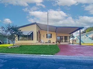 3131 Great Oak St, Wesley Chapel, FL 33543